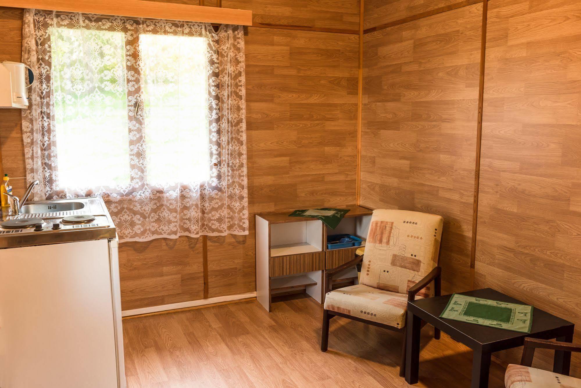 Camp Vary - Vitkova Hora - Veitsberg Карлови Вари Екстериор снимка
